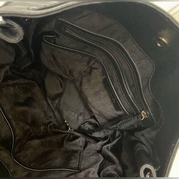 Michael Kors Hamilton Medium Black Saffiano Leather Satchel Bag in EUC - Picture 10 of 11